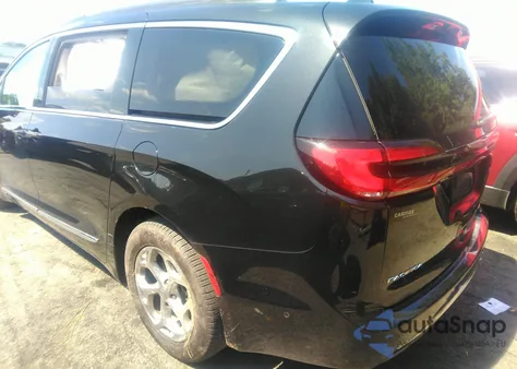 2022 Chrysler Pacifica Limited z USA, uszkodzony, nr VIN 2C4RC1GGXNR210433